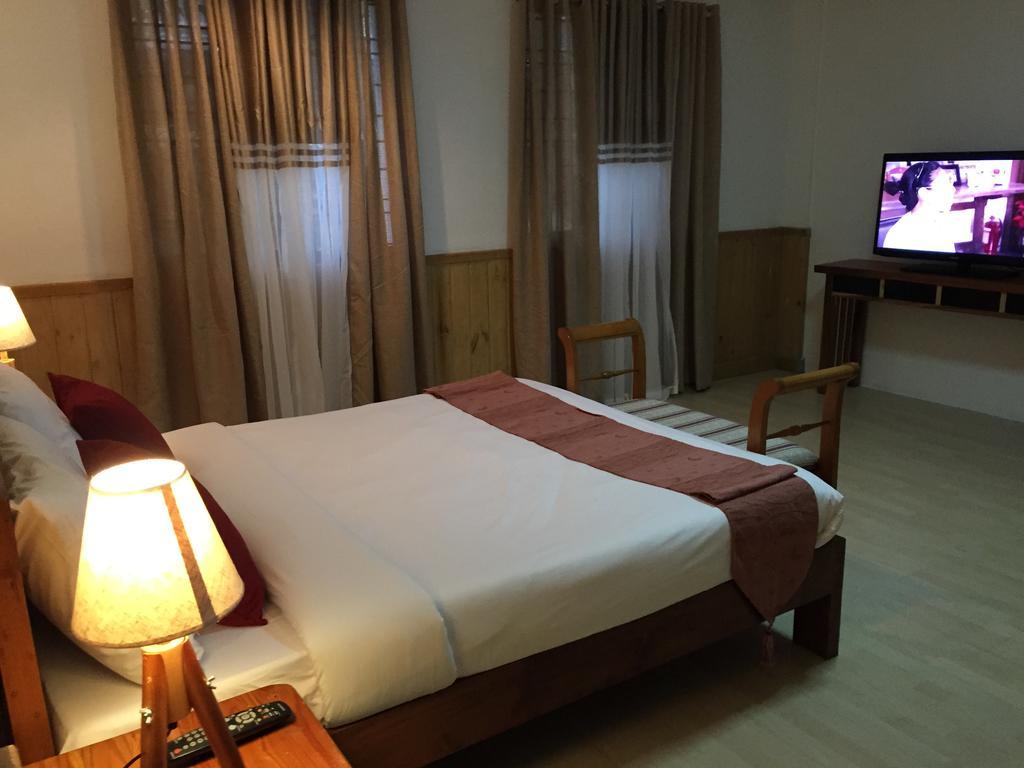 Chateau Beatrice Tagaytay City Oda fotoğraf