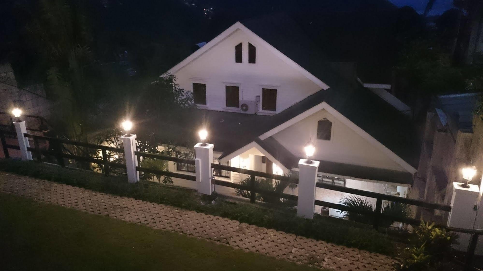 Chateau Beatrice Tagaytay City Dış mekan fotoğraf