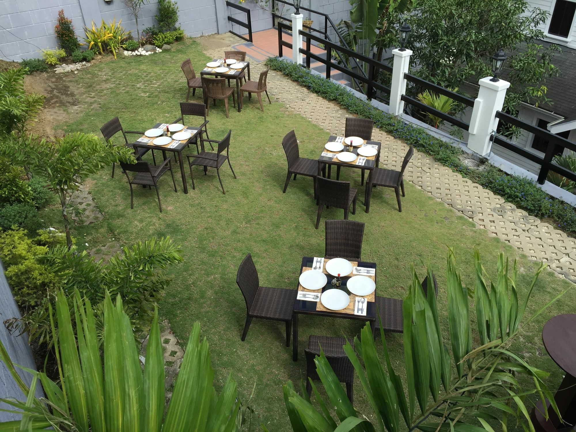 Chateau Beatrice Tagaytay City Dış mekan fotoğraf