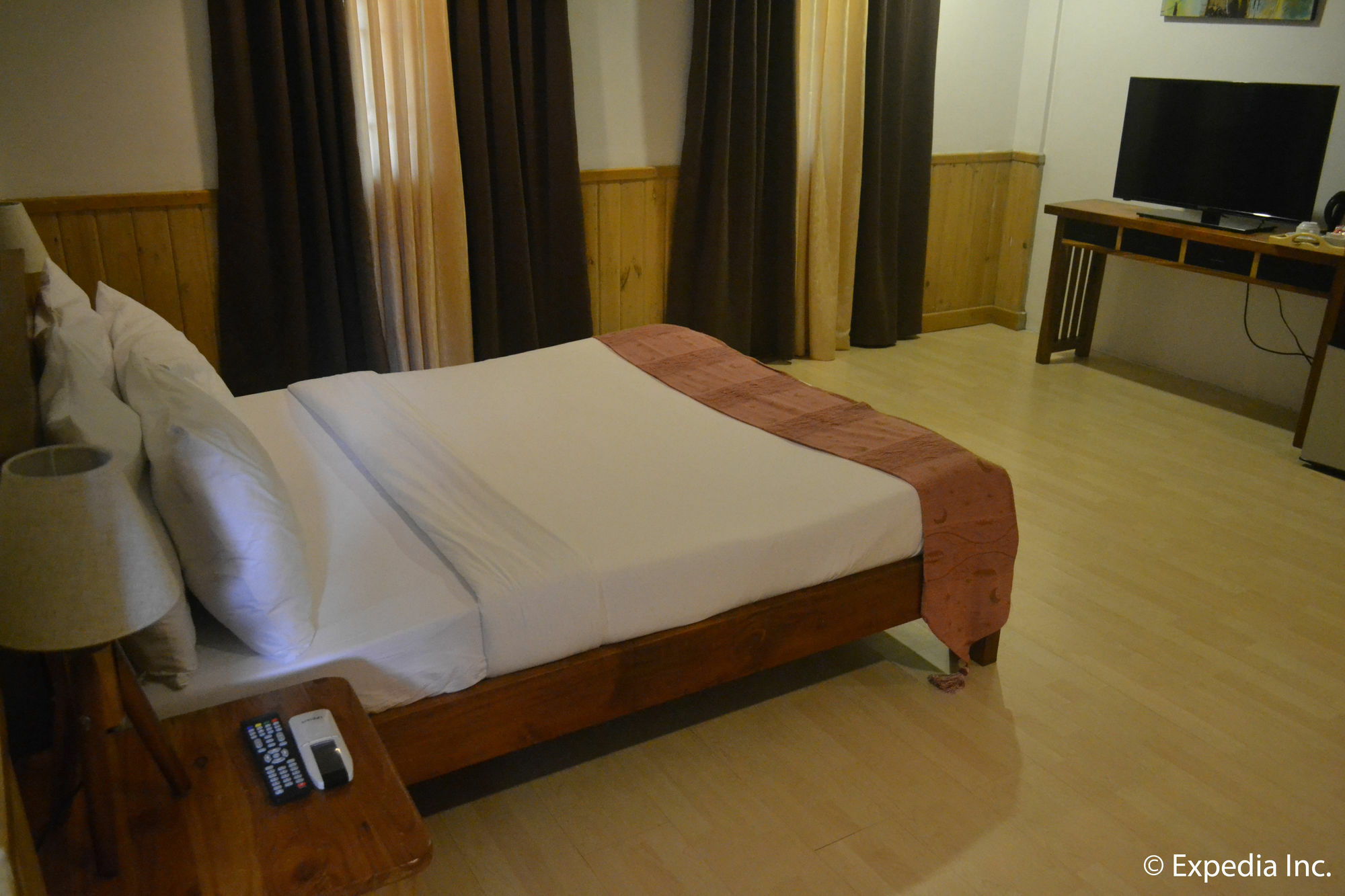 Chateau Beatrice Tagaytay City Dış mekan fotoğraf